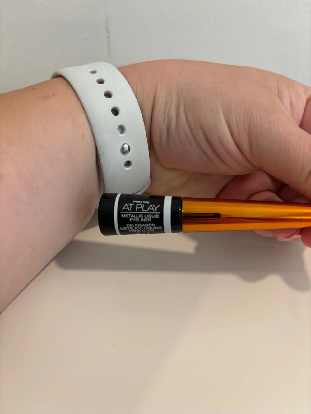 NWOT Mary Kay Liquid Eyeliner in Copper
